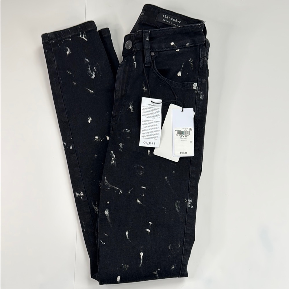 NWT Guess Women's Black  Patterned Skinny Jeans